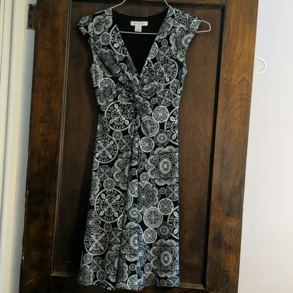 Kentucky Derby White House Black Market Dress Size 0